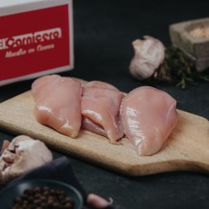 Caja Pechuga Deshuesada Porcionada 1 kg